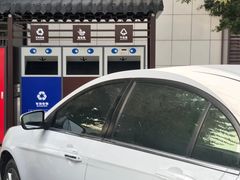-诸城服务区-停车场