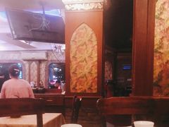 -维吾尔餐厅(宜山路店)