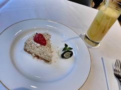 燕麦蛋糕-COVA(新天地Xintiandi店)