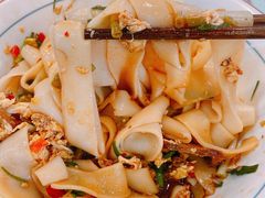 卤牛肉炒蛋宽粉-刘氏三和面馆