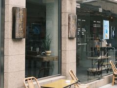 -巴浪鱼咖啡馆 Local Fish