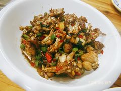 紫苏牛蛙-笨罗卜浏阳菜馆(富家湾小区店)