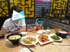 -小锅饭豆腐馆(建大店)