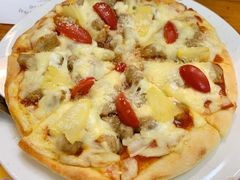 芝士牛肉披萨-炒豆合作社(东四总店)