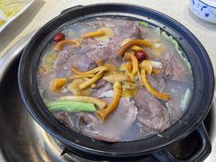 -九寨沟特色牦牛肉汤锅