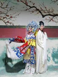 -盘子女人坊古装写真摄影