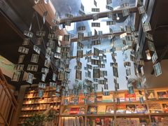 -猫的天空之城概念书店(杭州南宋御街店)