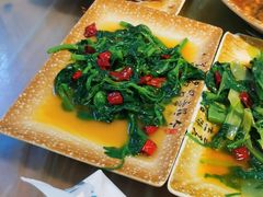 炝炒豌豆尖-张鲫鱼家常菜