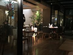 -渝半城经典川粤菜(重庆天地店)