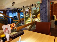 -Lia Cafe Bar Restaurant松山咖啡屋