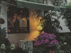 -默迹咖啡馆
