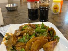 地三鲜-周家大连水饺(美专校街店)