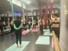 -舞佳舞空中瑜伽馆