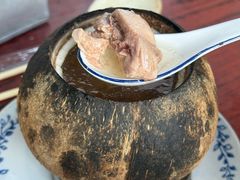 原只椰子炖走地鸡-達揚原味燉品(文明路店)