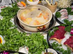 -土连锅·现熬养生汤锅(梁家巷店)