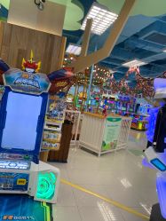 -莫莉幻想儿童乐园(武汉保利广场店)