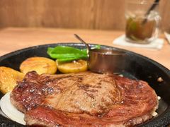 -玛格萝妮比萨屋(四平店)