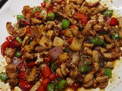 -大众跷脚牛肉馆·非遗传承单位(峨眉山店)