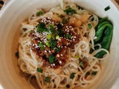 豌豆面-红料理|串串有瘾·烧烤(吴中路店)