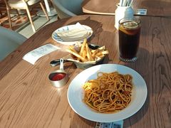 -必胜客(阿罗海店)