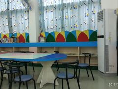 -荔湾区图书馆(周门馆)