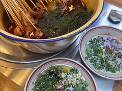 -拈签一笑黄牛肉辣卤串串