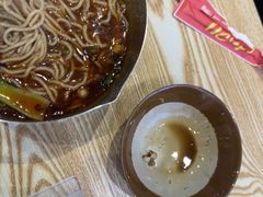 -魔都三兄弟酸辣粉·蘸卤炸串(虹桥万科店)