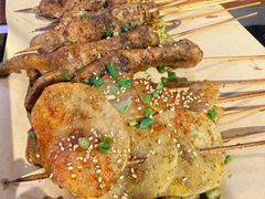 -亮亮烧烤(积玉桥总店)