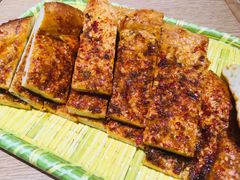 新疆烤馕饼-赛丽麦·牛肉面·美食博物馆(首经贸店)