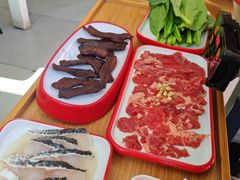-毛辣果·贵州红酸汤牛肉火锅(西单店)