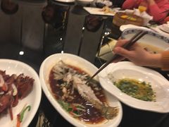 -小龙酒家(桂平路店)