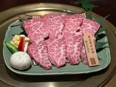 -山川小町·极番烧肉(新地假日广场店)