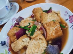 -万兴启丰椰子文化园餐厅