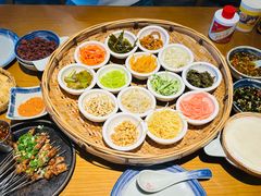 -包整·丝娃娃(一览甲秀楼风景店)