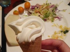 -青岛海尔洲际酒店