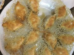 -周家大连水饺(美专校街店)
