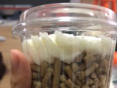 -红宝石·鲜奶小方·海派西点房(南丹店)