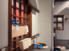 -川流不息·地道川菜·小龙虾(新松江路店)