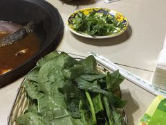 -大鹅岛灶台鱼·铁锅炖(水库路店)