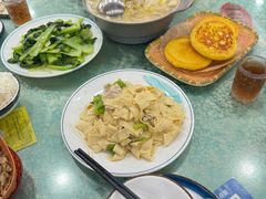 -鹤乡东北菜(崮山路店)