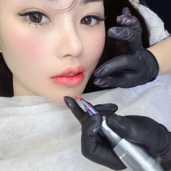 -臣丽纹眉品牌连锁