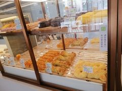 -奈雪的茶(大连新玛特店)