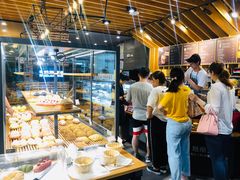 面包甜点陈列柜-焙丽拾光(麦凯乐直营店)