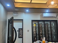 -一品江湖烧烤餐厅