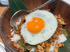 泰式猪肉打抛饭-weeknd·Brunch&Bistro 周末餐厅