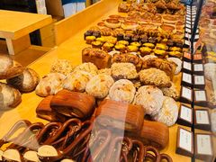 -LANLIZI BAKERY(COSMO店)