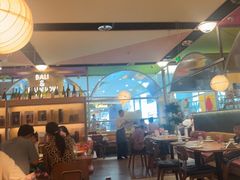 -芭莉与彩虹西餐厅(成都合生汇店)