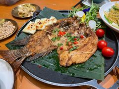 -老滇山寨•云南特色菜•地方菜•民族风情歌舞表演(金碧店)