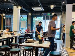 大堂-鲜得来排骨年糕(即墨路店)