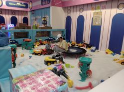 -孩子王(番禺万达广场店)